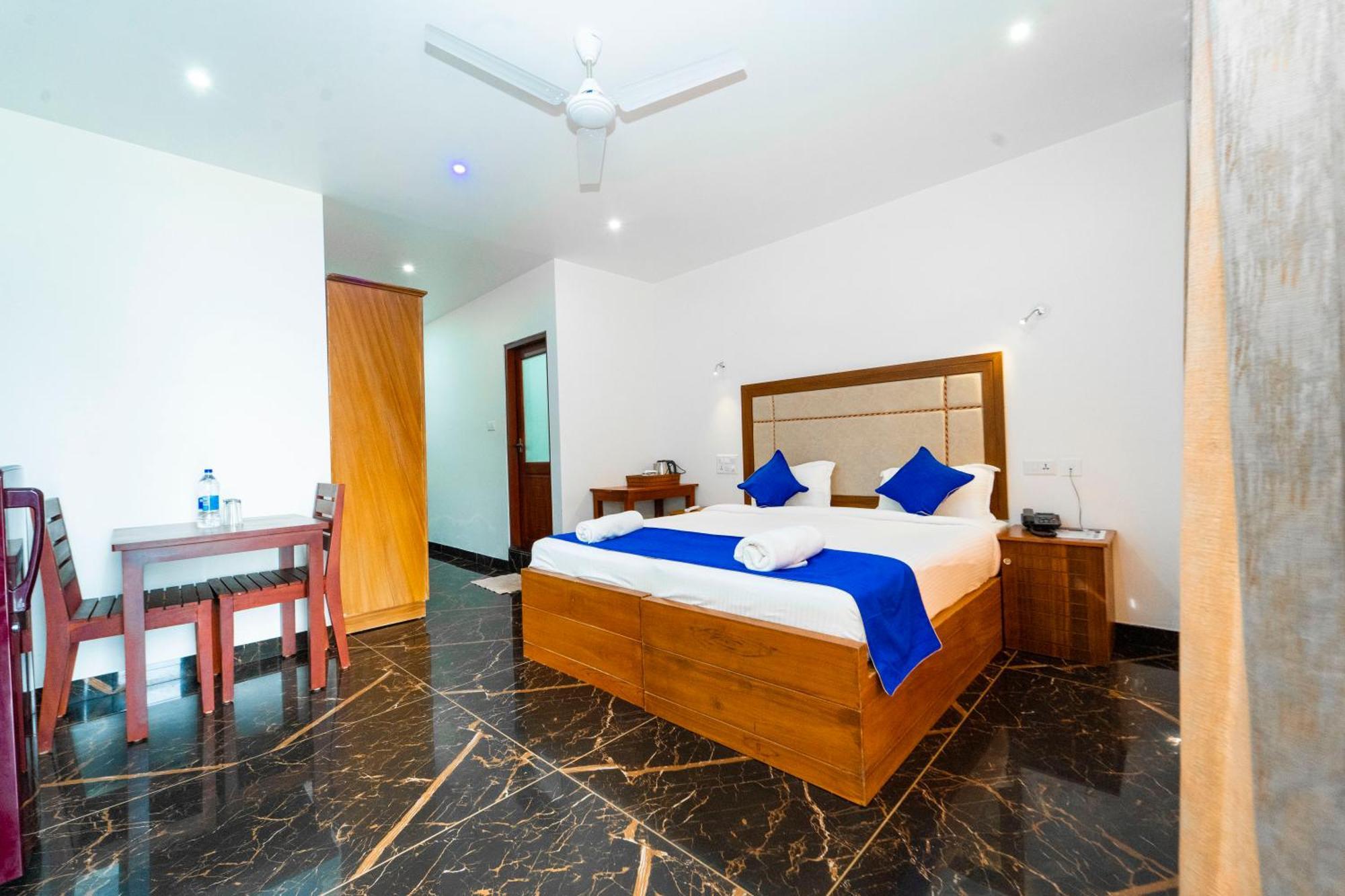 Skylar Seaview Beach Resort & Ayurveda Varkala Esterno foto