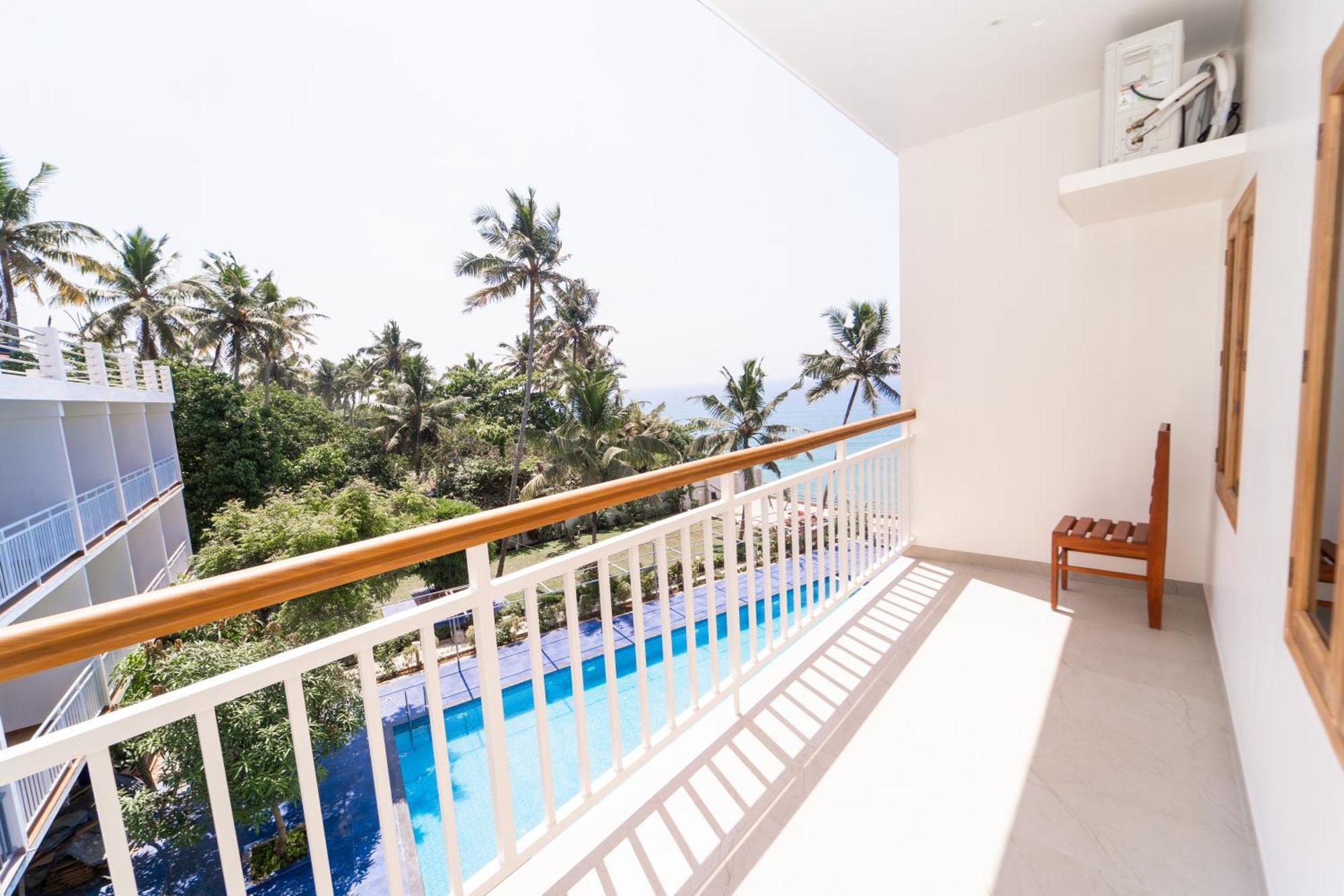 Skylar Seaview Beach Resort & Ayurveda Varkala Esterno foto